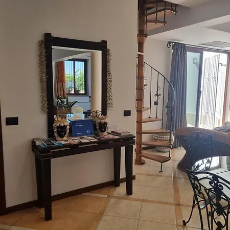 Holiday home Casa Sbrizza